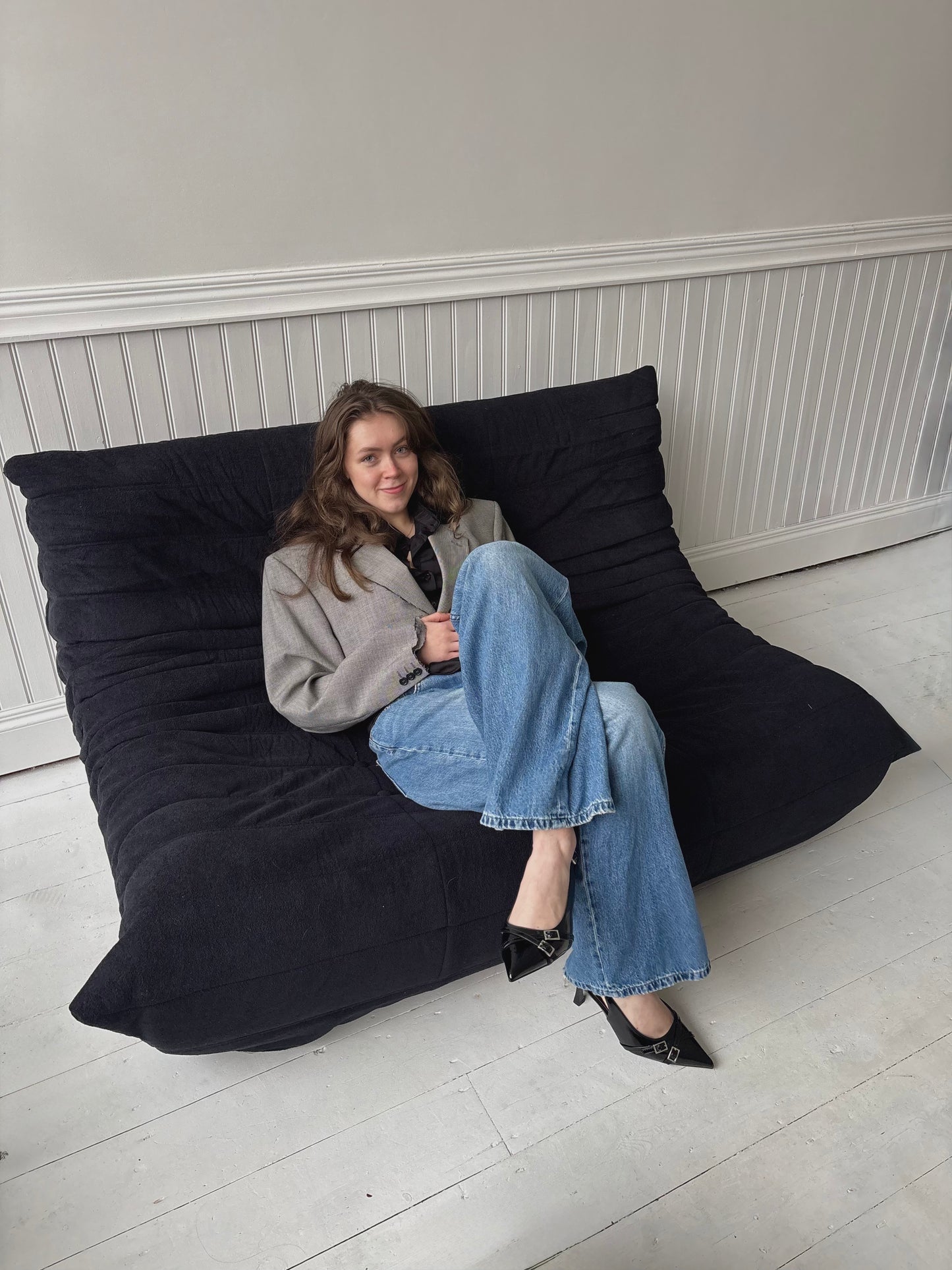 Houndstooth Cropped Blazer with Raw Hem & Oversized Sleeves